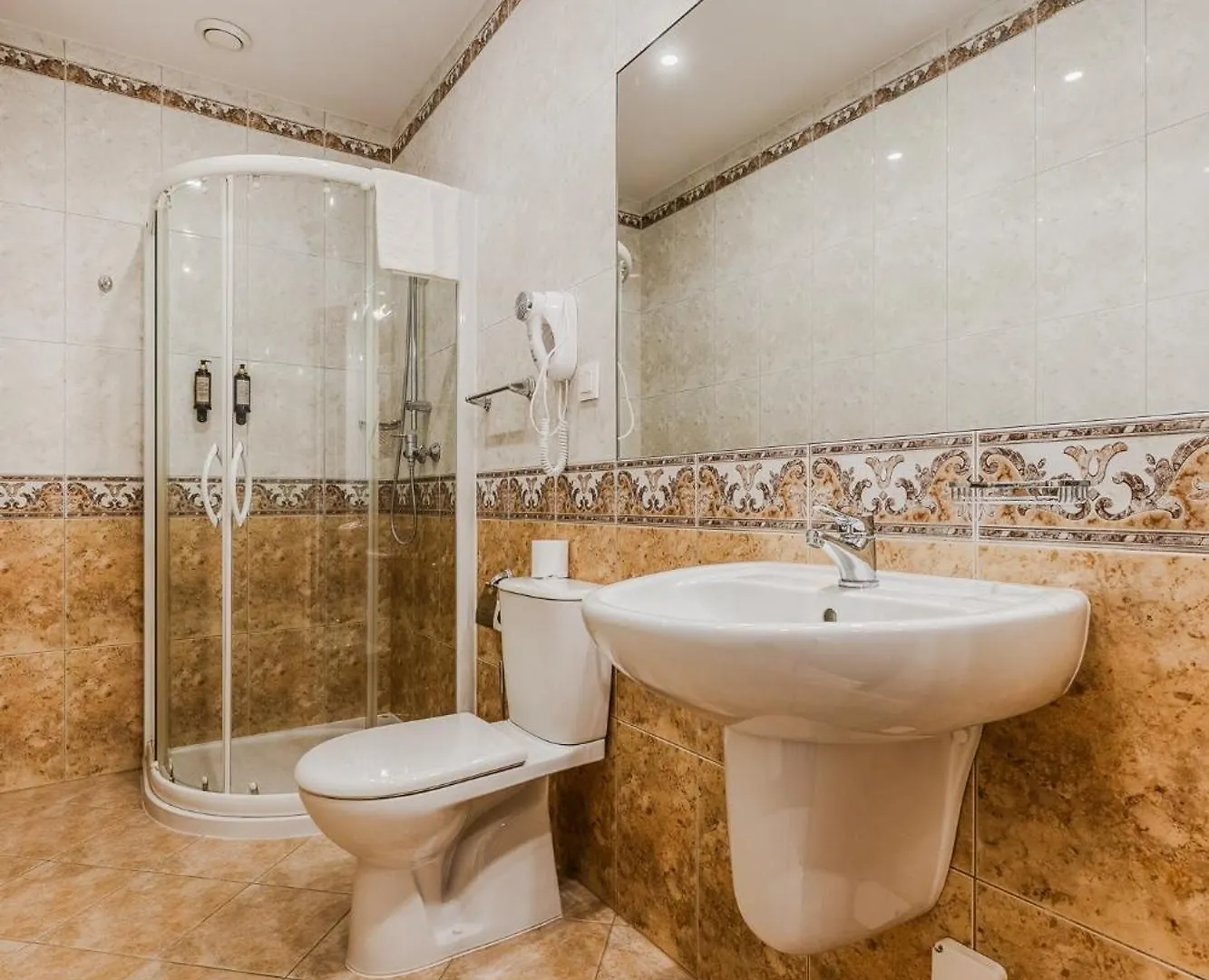 Hotel Caro Poznan